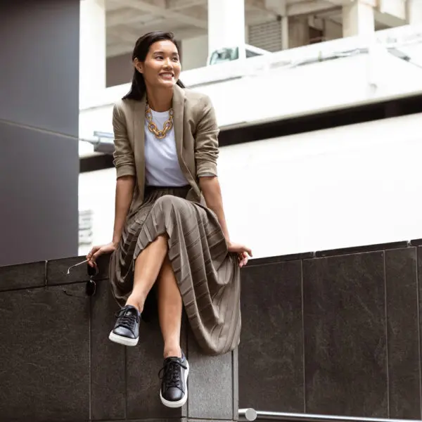 n 1017721 s 1017722 
BEND LOW 
BLACK 
NATURAL LEATHER
SNEAKER & SHOES