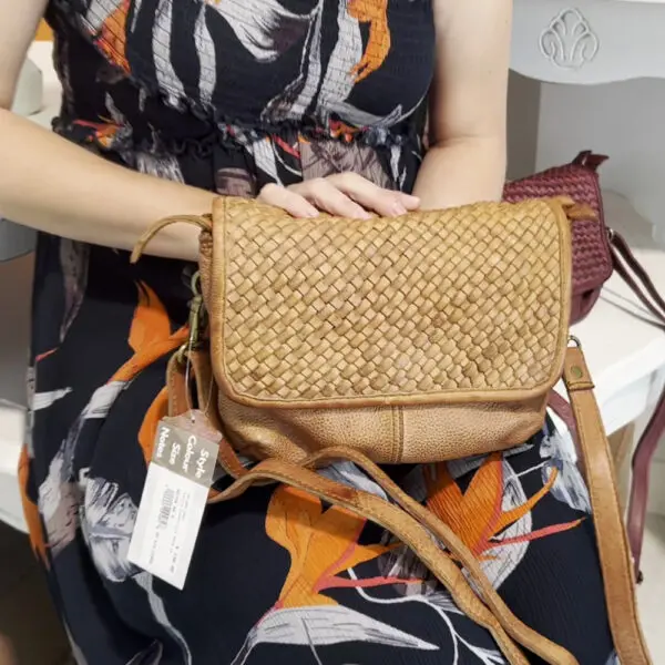 Kunitz Handbags 4559 The To & From Tan