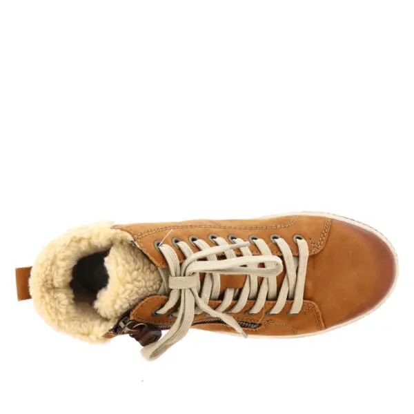 AW22_REMONTE_D0770_NOCCIA_05