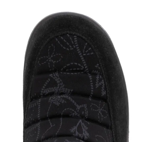 AW22_KUOMA_KUOMA-LUMIKKI_BLACKPARADISE_05