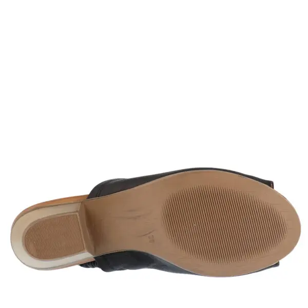 SS23_BUENO_B-LYDIA_BLACK_04