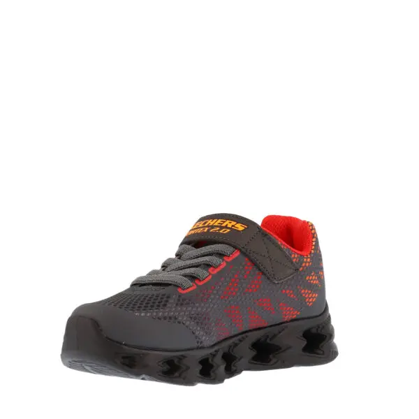 SS23_SKECHE_400602L_CCMT_03