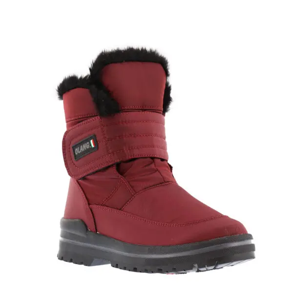 AW23_OLANG_O-LUNA_UVA_02