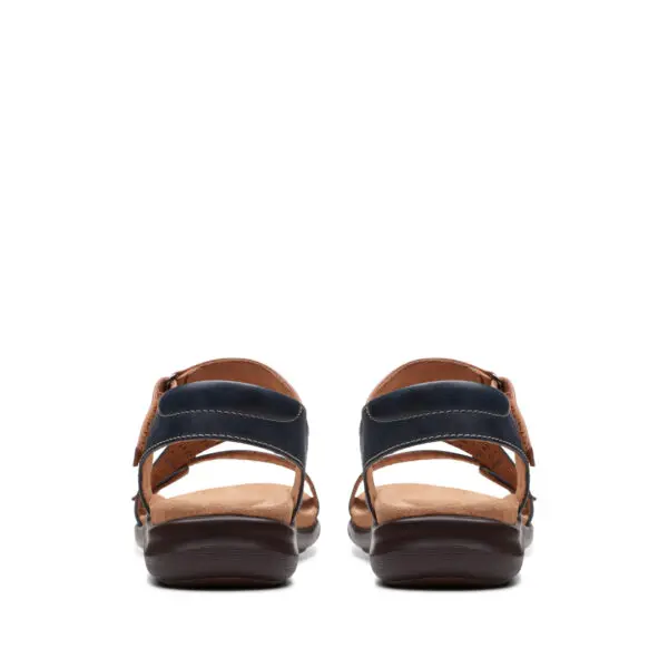 Clarks SS24 KITLYWAY NAVY 7