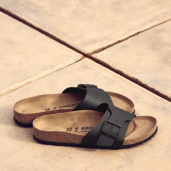 r1026459  n1026473 
CATALINA
BLACK | BIRKIBUC