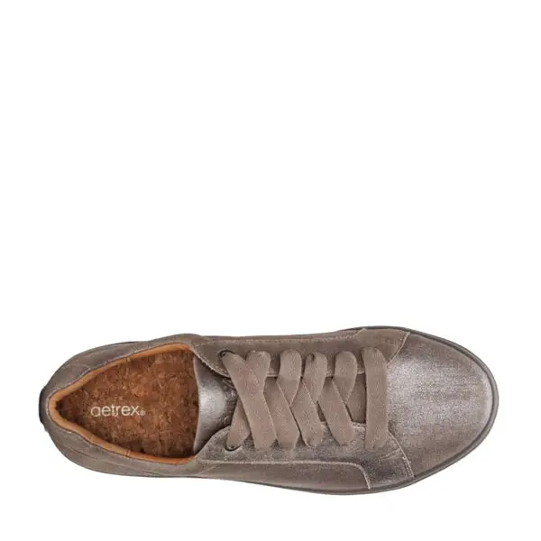 SS25_AETREX_AX-COURTNEY_SILVER_05