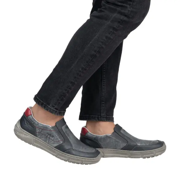 SS25_RIEKER_4052_PAZIF12_07