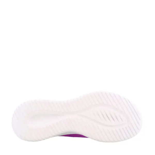 SS25_SKECHE_303828L_NVPR_04