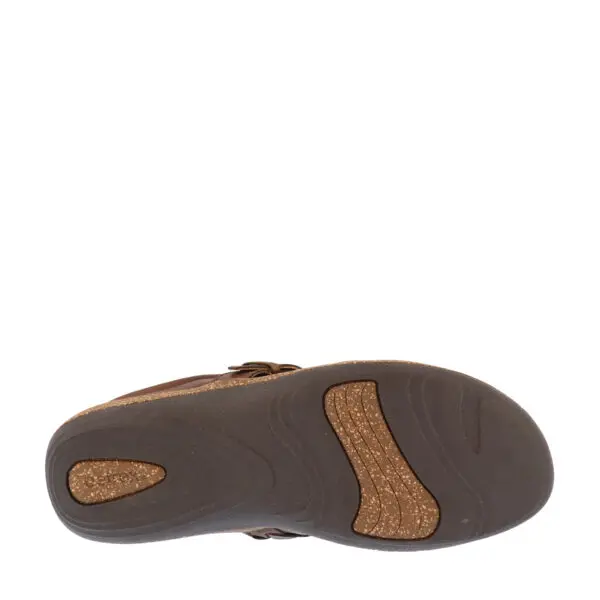 AW25_AETREX_AX-LIBBY_BROWN_04