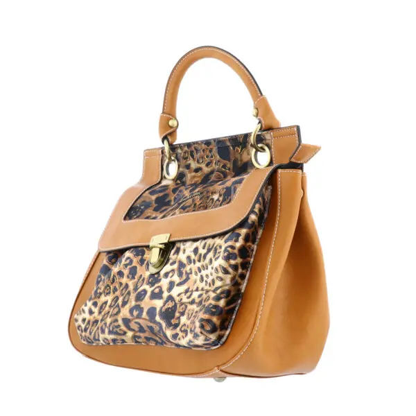 AW25_LAURAV_LV-DUCOS05_CAFE_02