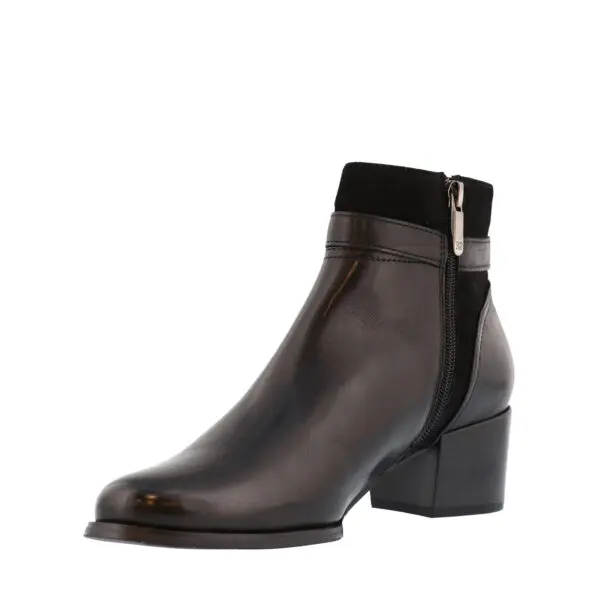 AW25_RLC_RLC-JOLENE23_BLACK_03