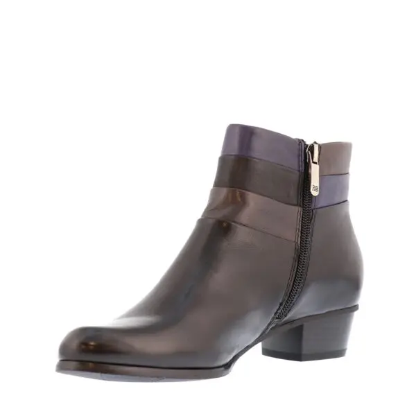 AW25_RLC_RLC-STEFANY390_BLACK_03