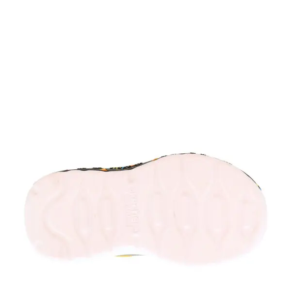 AW25_SKECHE_407312N_BLKGRY_04