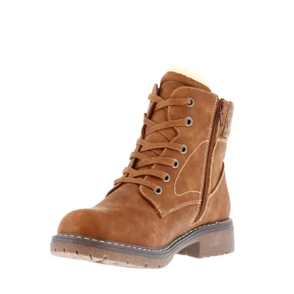 AW25_TAXI_DAKOTA-01WP_TAN_03