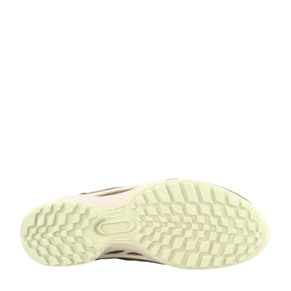 AW25_ECCO_850813_DKCLAY_04