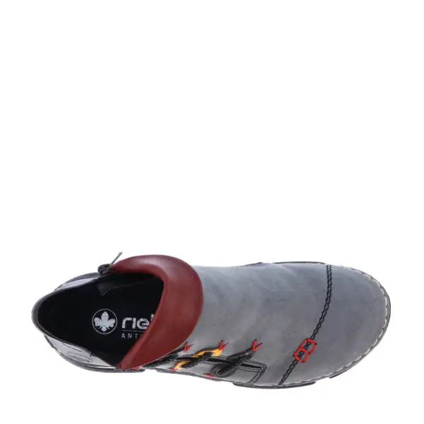 AW25_RIEKER_45983_JEANS14_05