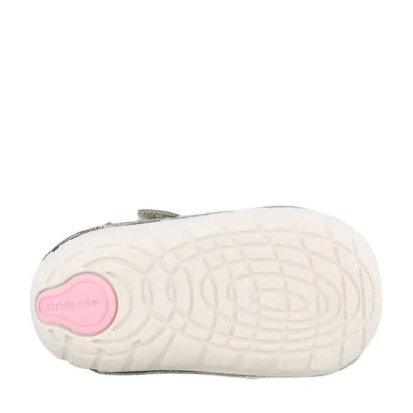 AW25_STRIDE_SR-ROSA-SM_RAINBO_04