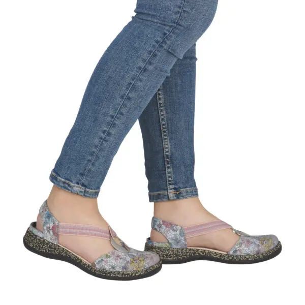 RIEKER_SS26_46361_MULTI90_07