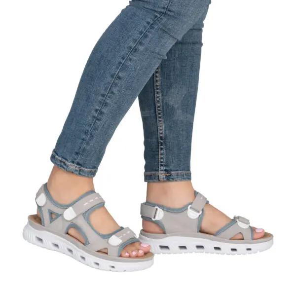 RIEKER_SS26_64074_VAPOR40_07