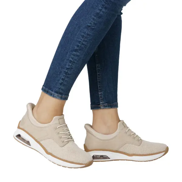 RIEKER_SS26_M5665_VANILLA_07