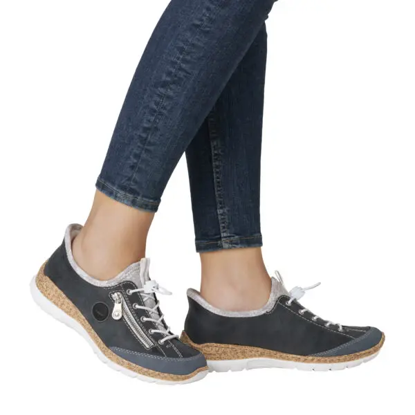 RIEKER_SS26_N42F2_BLUE14_07