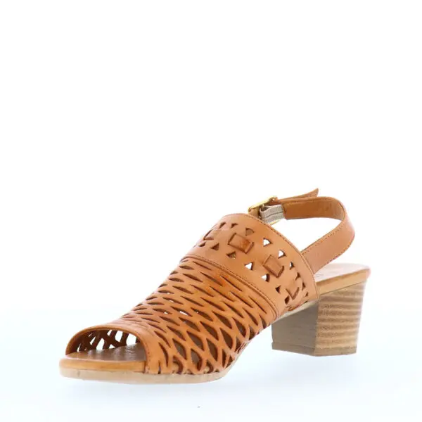 SS26_METINA_MET-520172_COCONUT_03