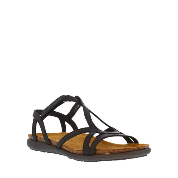 SS26_NAOT_NAOT-4710_BLKRAVE_02