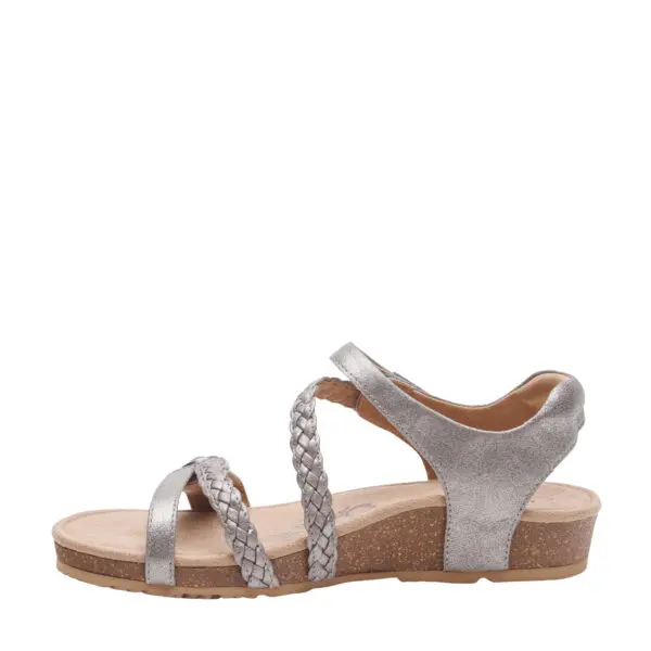 AETREX_SS26_AX-JILLIAN-US_BRUSIL_03