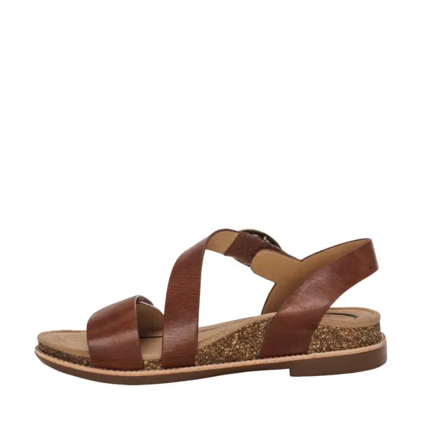 AETREX_SS26_AX-TAMARA_WALNUT_03