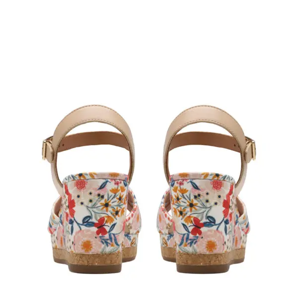 CLARKS_SS26_CHICLYFLORAL_WHITE_5