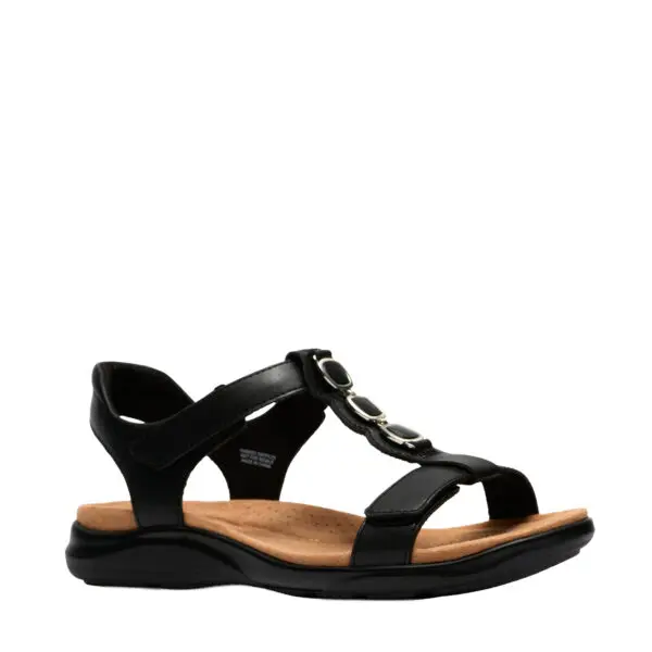 CLARKS_SS26_KITLYGEM_BLACK_4