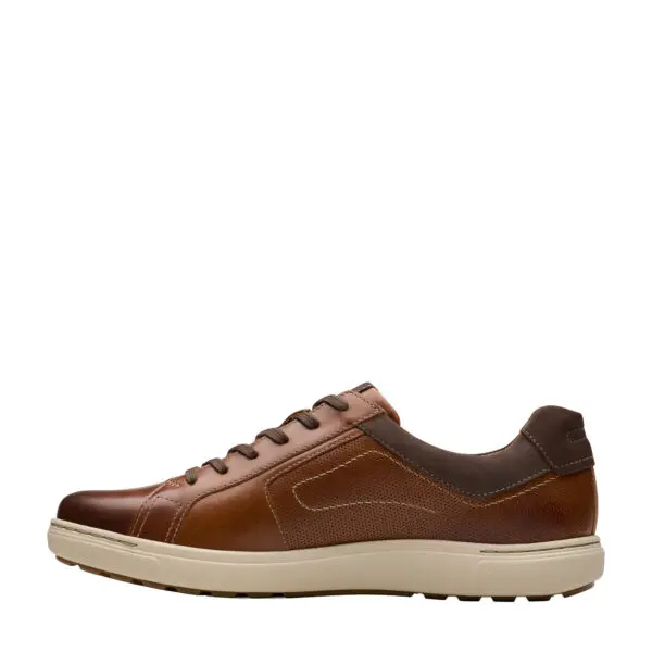 CLARKS_SS26_MAPSTONELACE_TAN_2