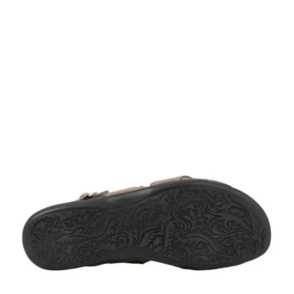 NAOT_SS26_NAOT-105155_ALMOND_04
