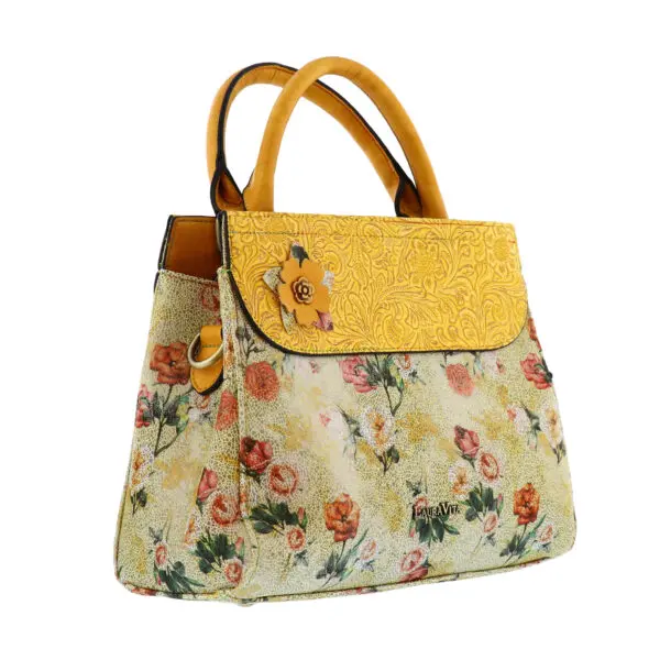 SS26_LAURAV_LV-ANTARA11_JAUNE_03