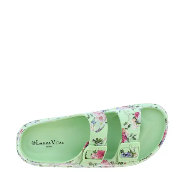 SS26_LAURAV_LV-LTY25001_VERT_05