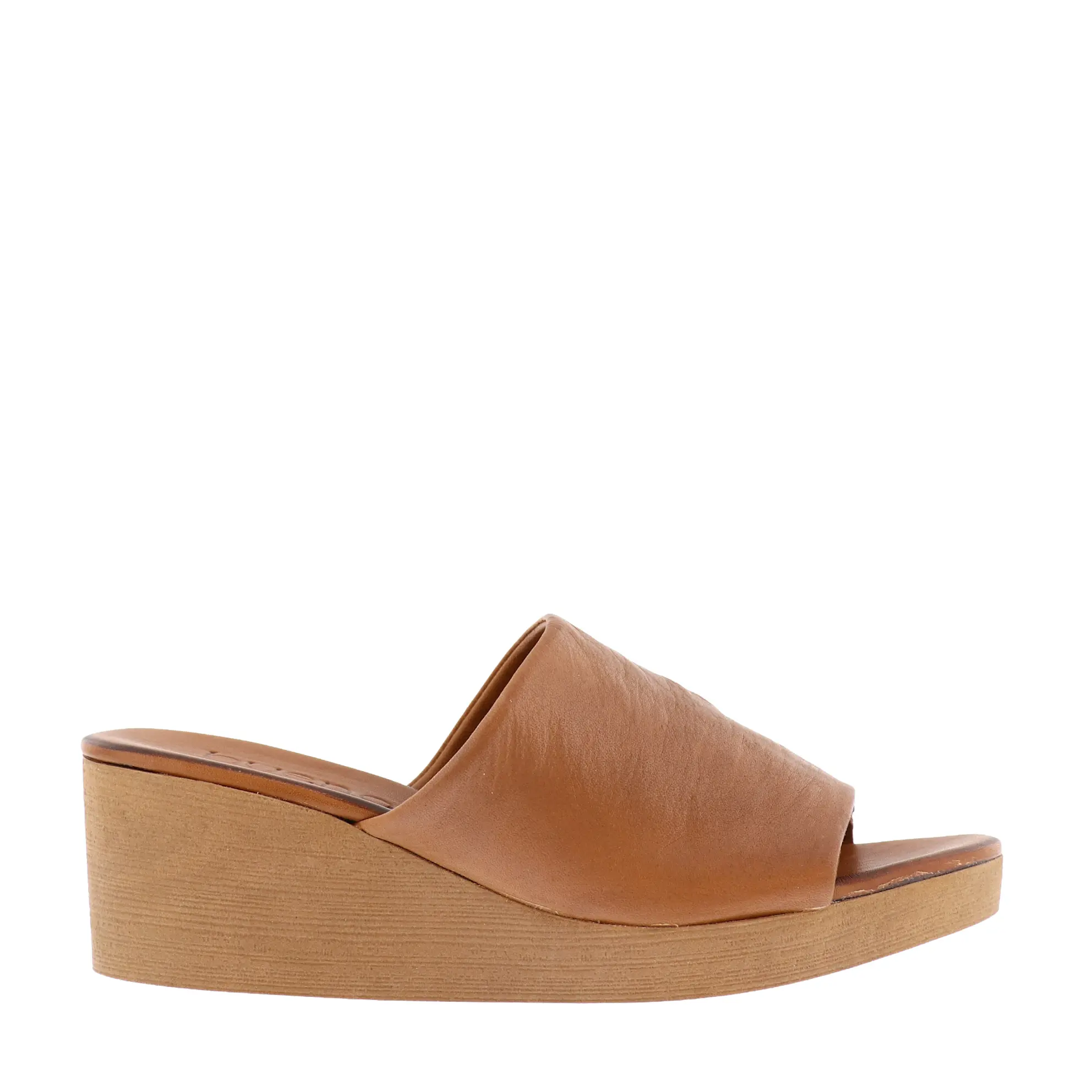 SS26_BUENO_B-HATTIE_WALNUT_01