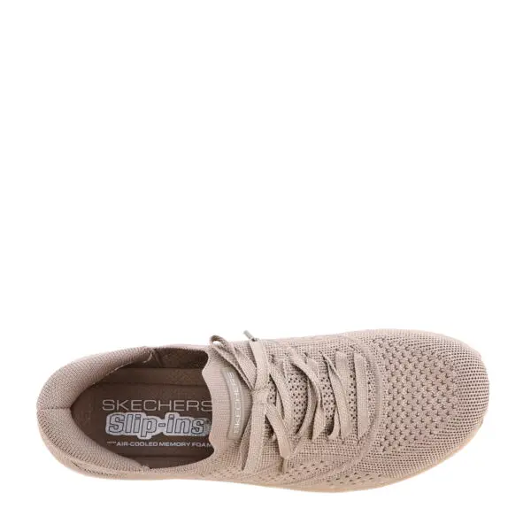 SS26_SKECHE_104457_TPE_05