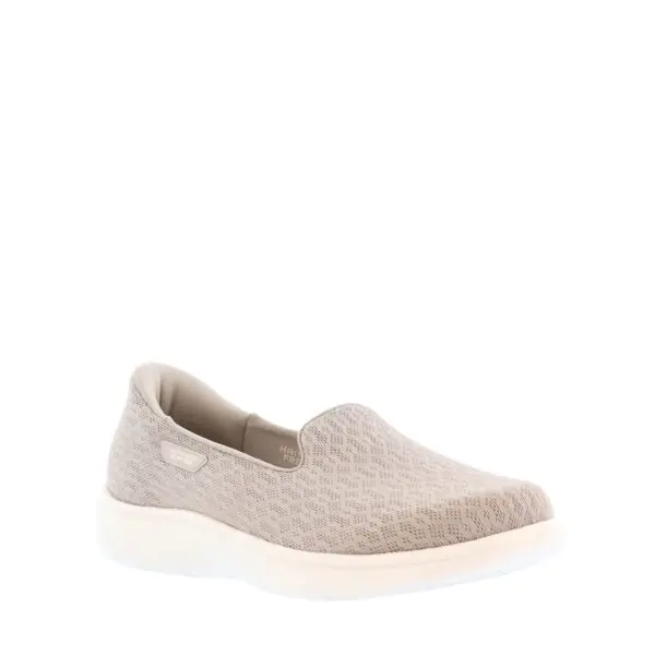 SS26_SKECHE_138370_TPE_02