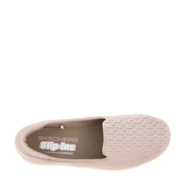 SS26_SKECHE_138370_TPE_05