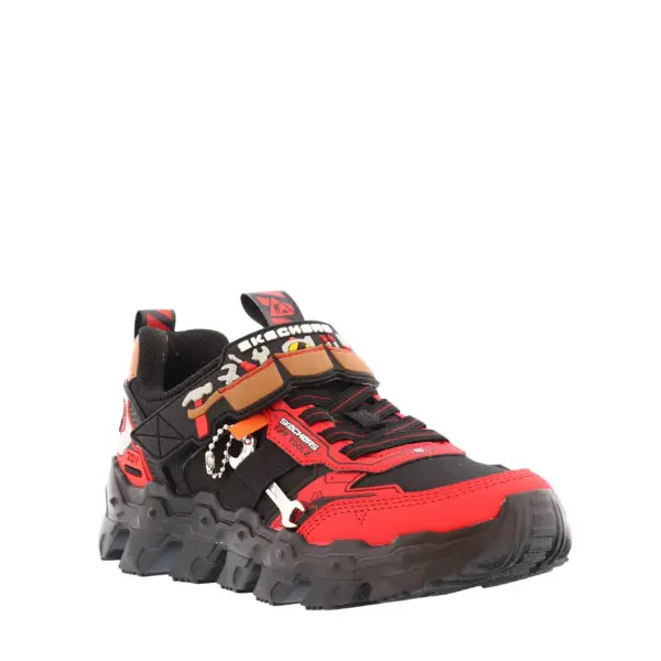 SS26_SKECHE_402130L_RDBK_02