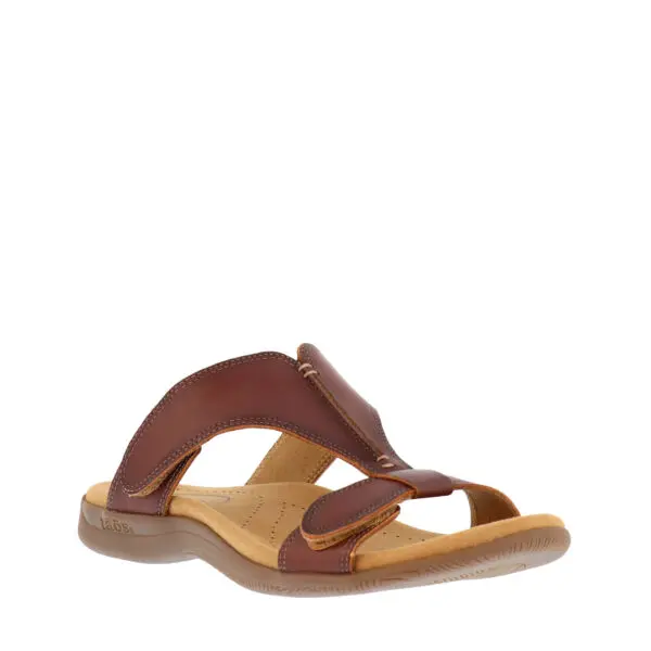 SS26_TAOS_T-SLIDESHOW_COGNAC_02