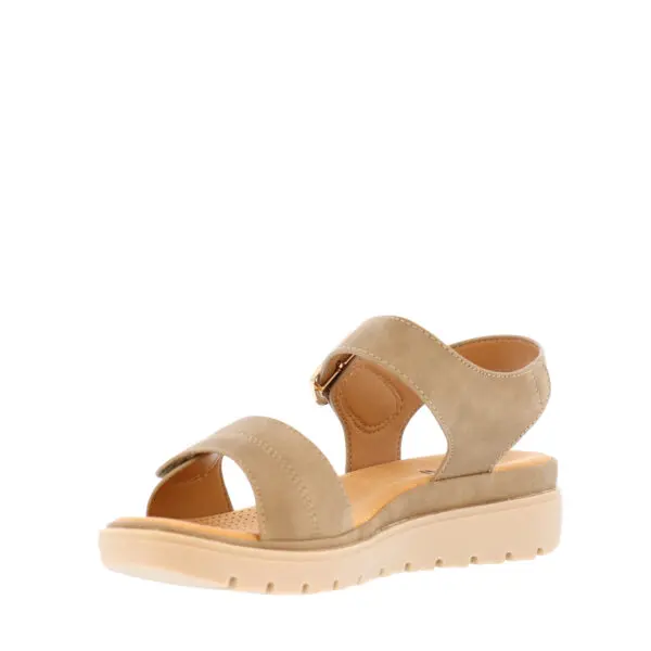 SS26_TAXI_TAX-LOGAN01_TAUPE_03