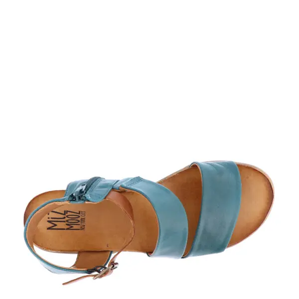 SS26_MIZMOO_MIZMEADOW_MARIN_05