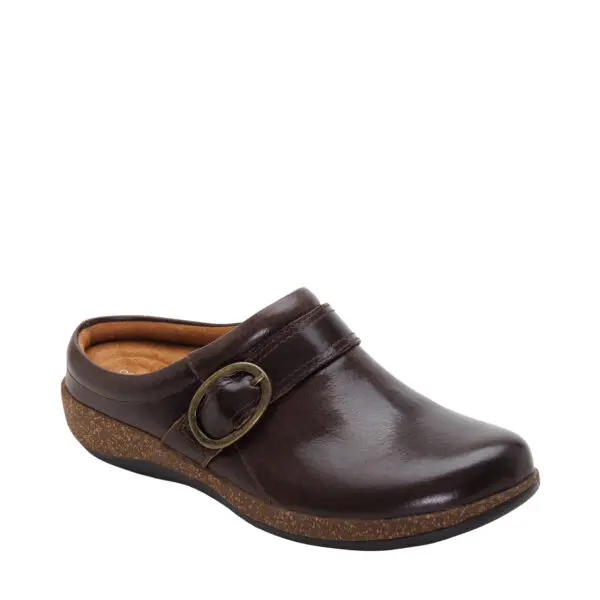 AW26_AETREX_AX-DAPHNE_DKBROWN_02