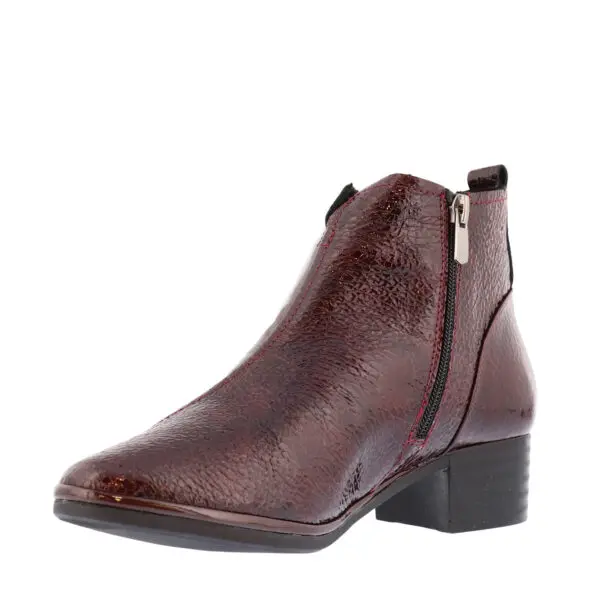 AW26_METINA_MET-28351_BORPAT_03
