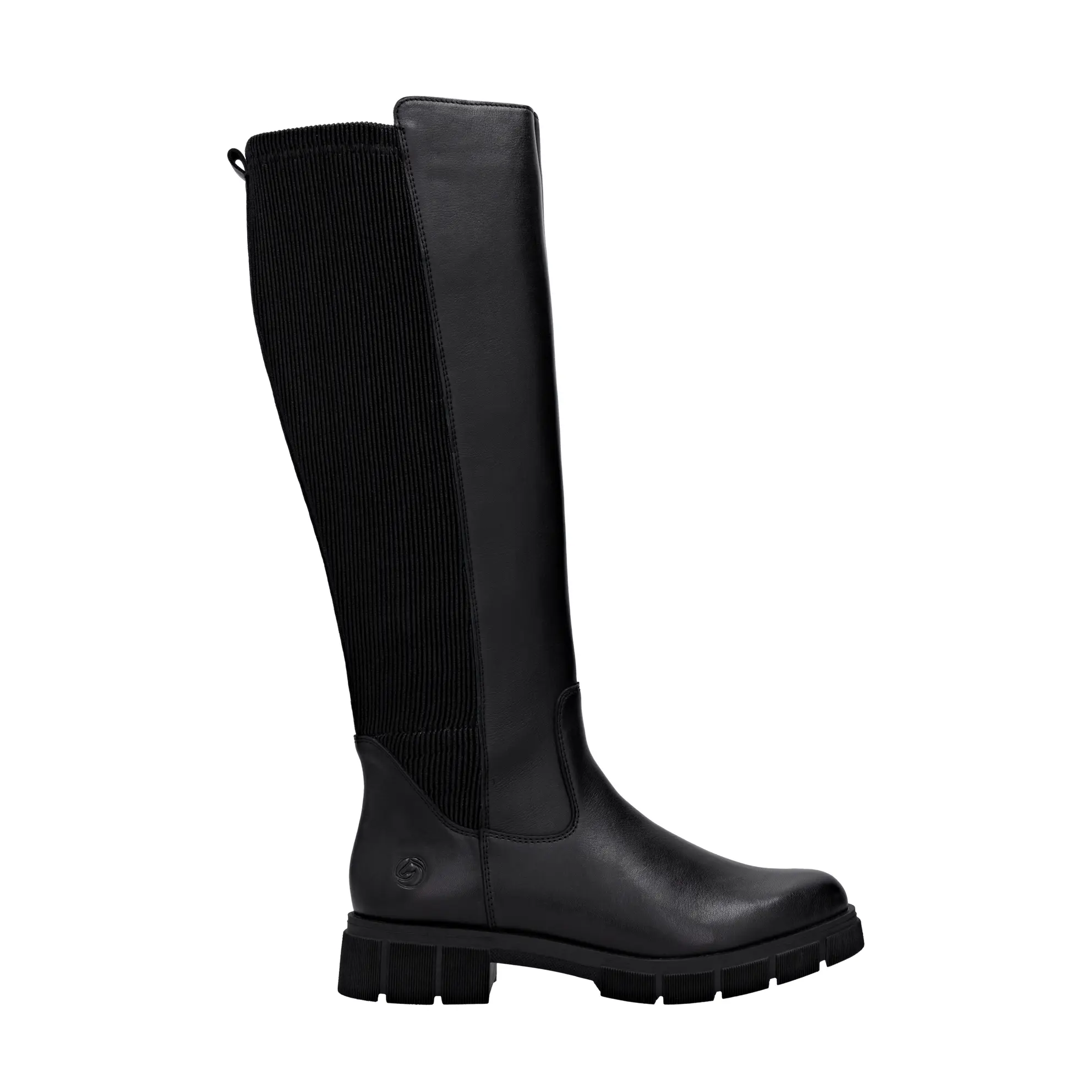 AW26_REMONT_D2S74_BLK00_01