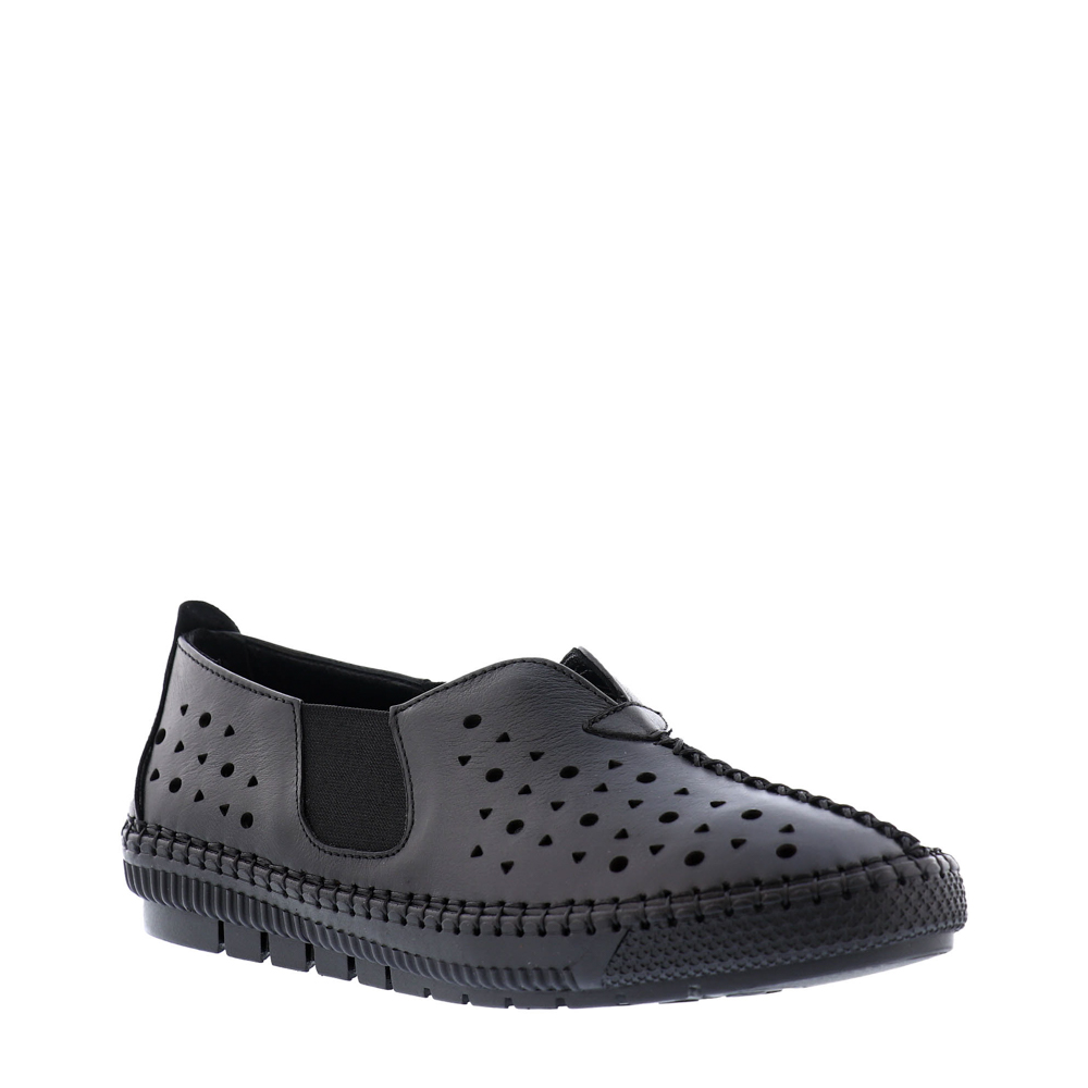Venus at Kunitz Shoes | Edmonton Family Shoe Store