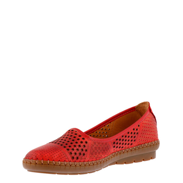 AW21_VOLKSWALKER_VW-1543_red_03