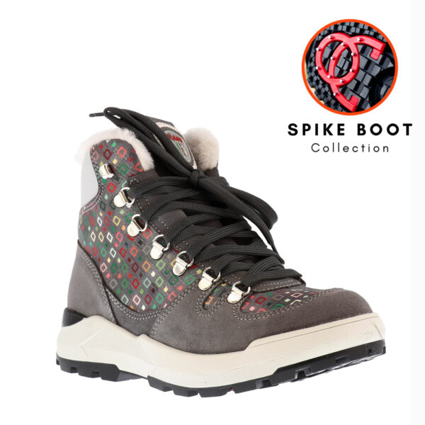 Olang Poket Laceup Patterned Spike Boot