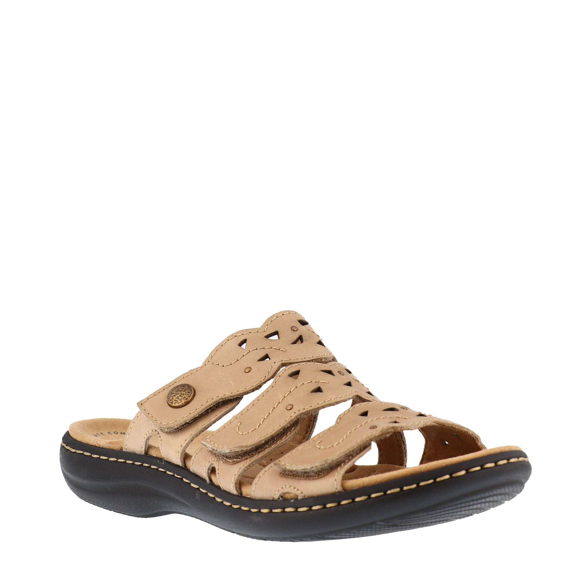 SS22_CLARKS_LAURIEANNECHO_SAND_02